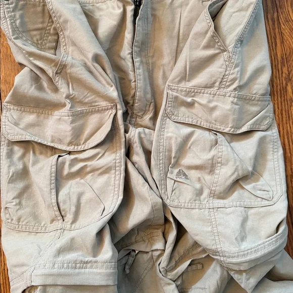 Y2K Nike ACG Vintage Convertible Cargo Pants - Picture 8 of 14